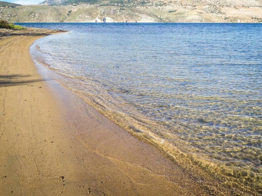 Villa Rania: Ευάερη Βίλα Με Θέα Τη Θάλασσα Lixouri Exterior photo