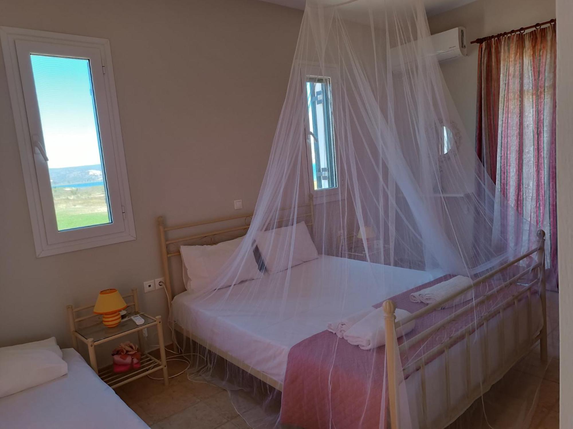 Villa Rania: Ευάερη Βίλα Με Θέα Τη Θάλασσα Lixouri Exterior photo